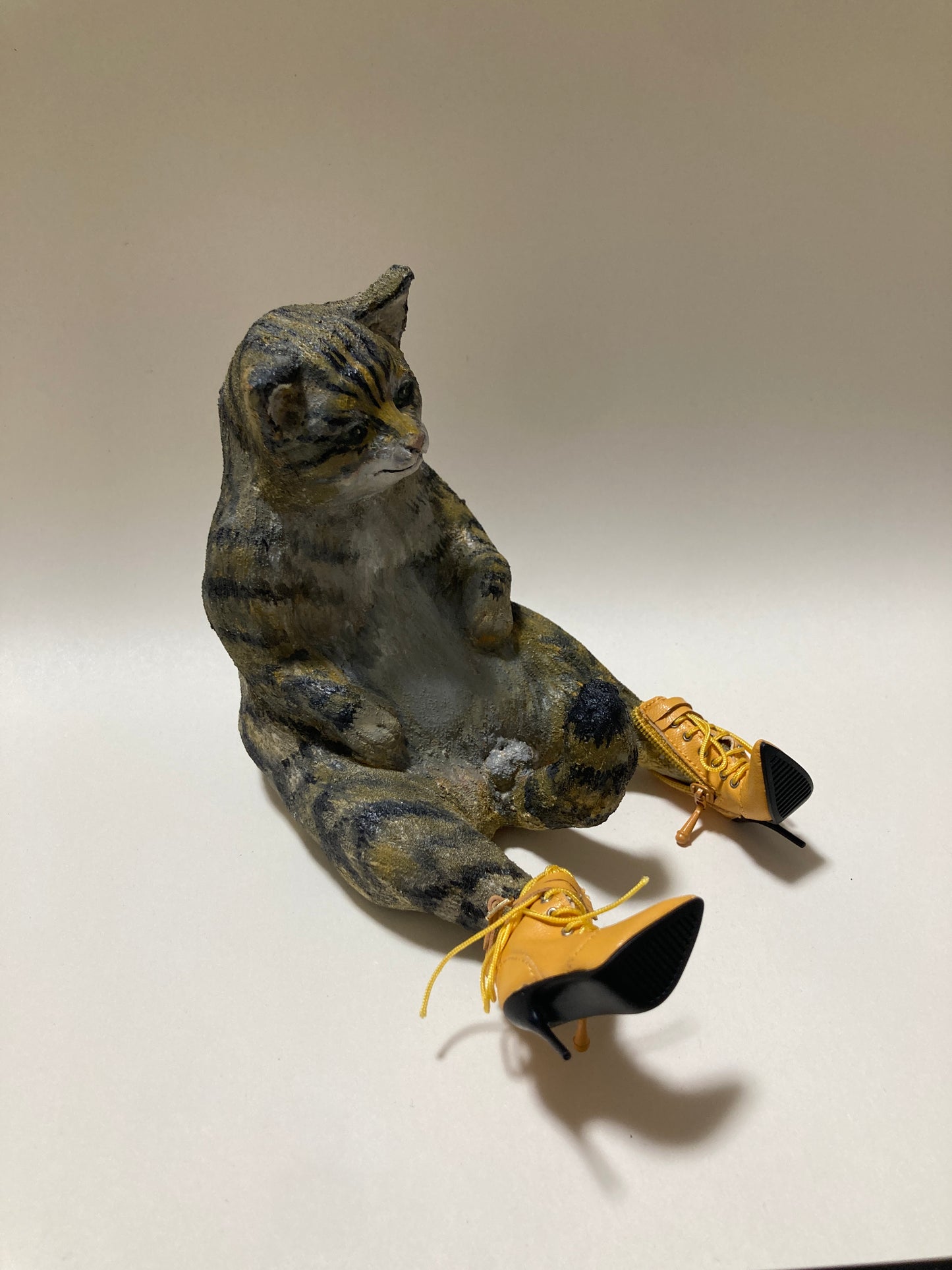 井口エリー Cat in Boot 13