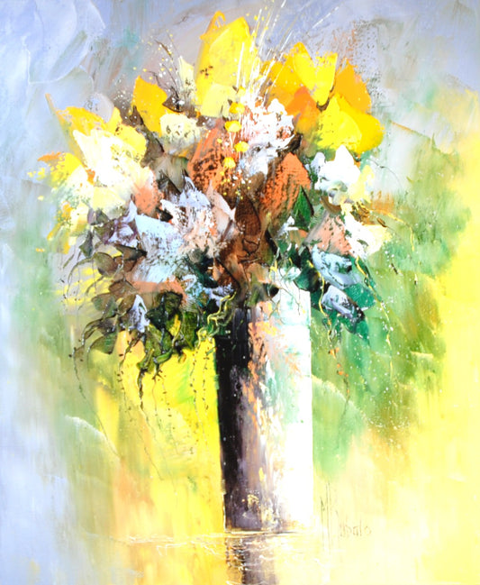 マニュエル・リュバロ作 油彩画 15号 2009年制作 黄色を中心とした背景にブルー、緑の色彩も流れるように置かれていて、明るい黄色の花弁と白オレンジの花弁のブーケが描かれている 【額付】