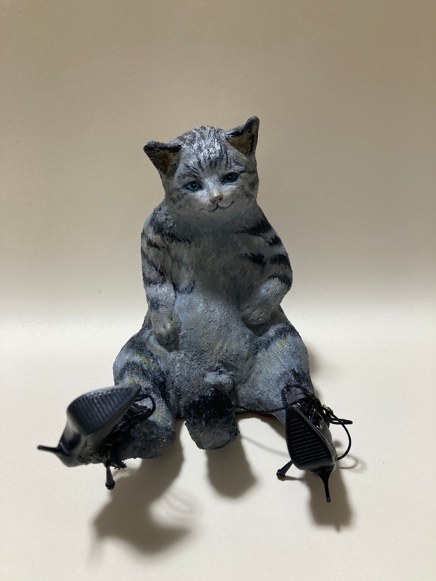井口エリー　 Cat in Boot  16