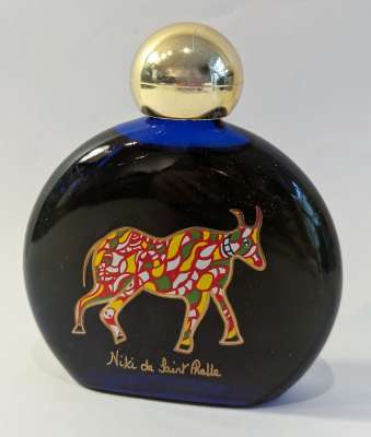 ニキ・ド・サンファル Niki de Saint Phalle　オー・デファンデュ ― 牡牛座（Eau défendue – Taureau）